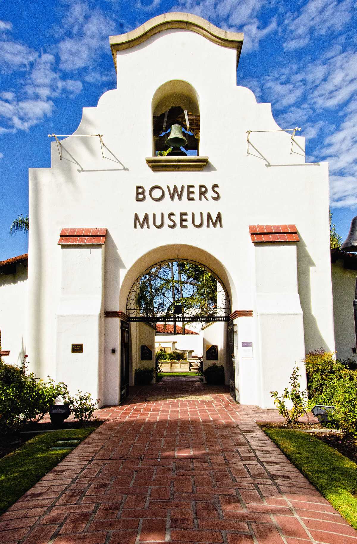 Bowers Museum details