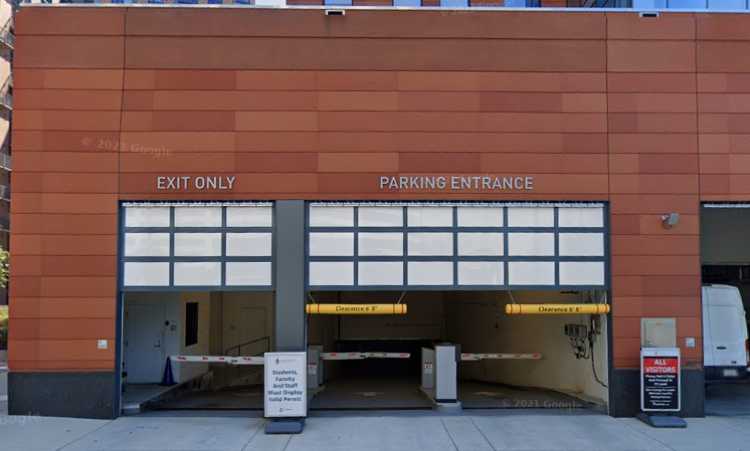 BALLSTON CENTER GARAGE - MARYMOUNT details